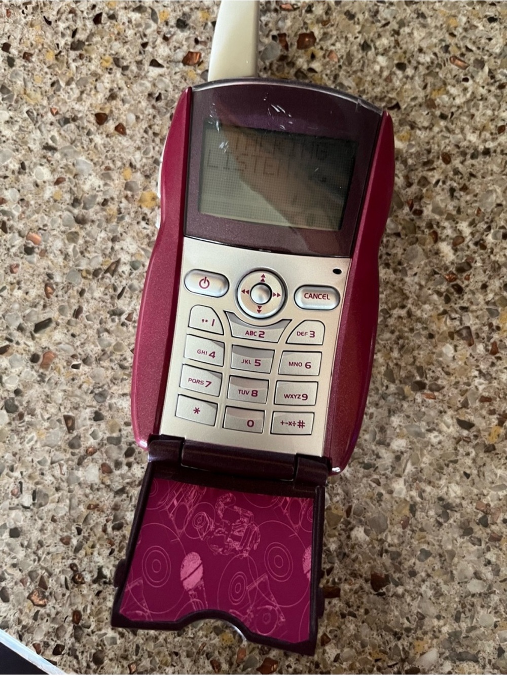 Bratz Maroon Rare Vintage Pretend Play  Top Flip Phone
